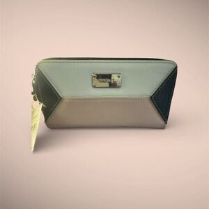 Nine West Black, White and Tan Wallet